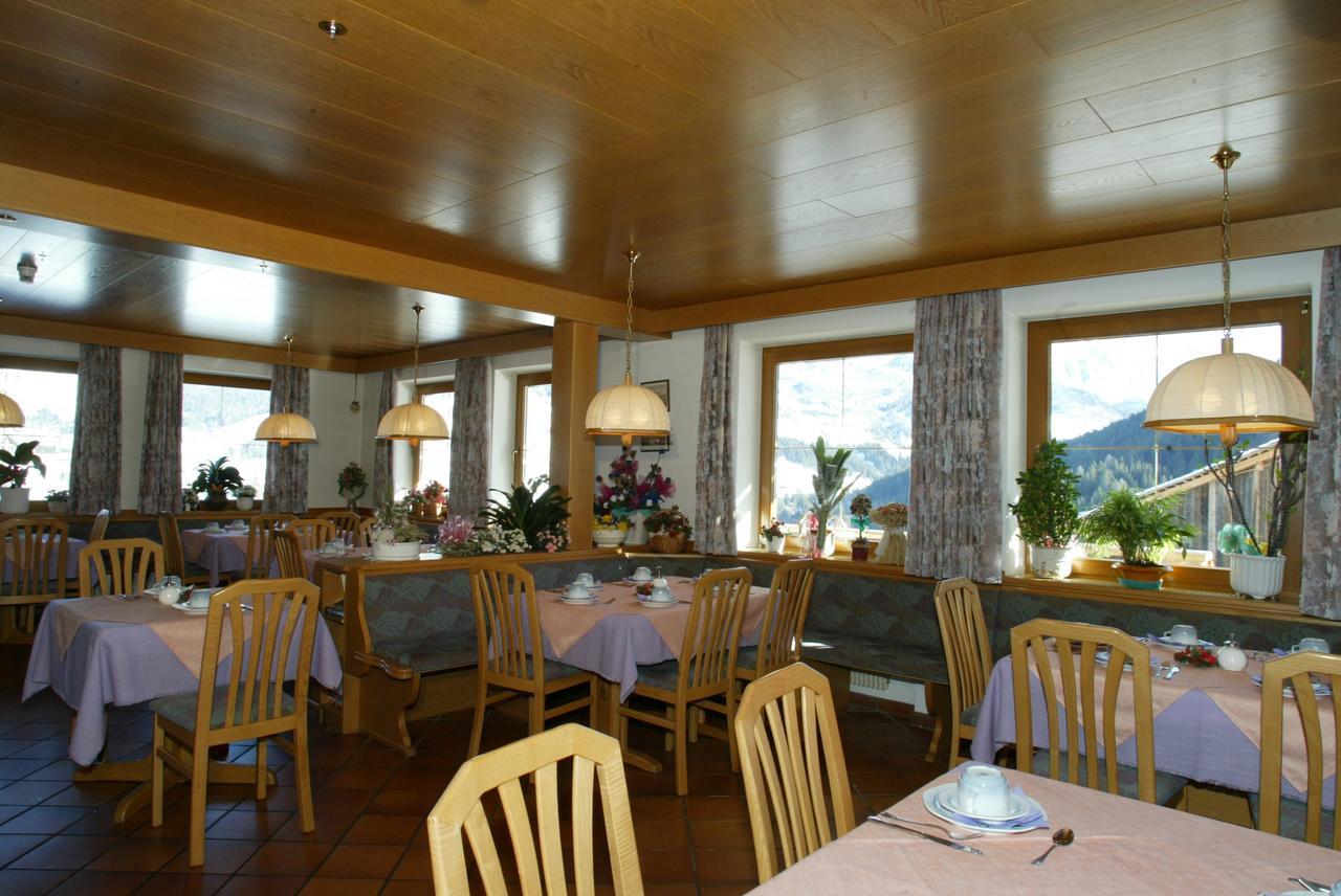 Hotel Garni Miriam La Villa  Exterior foto